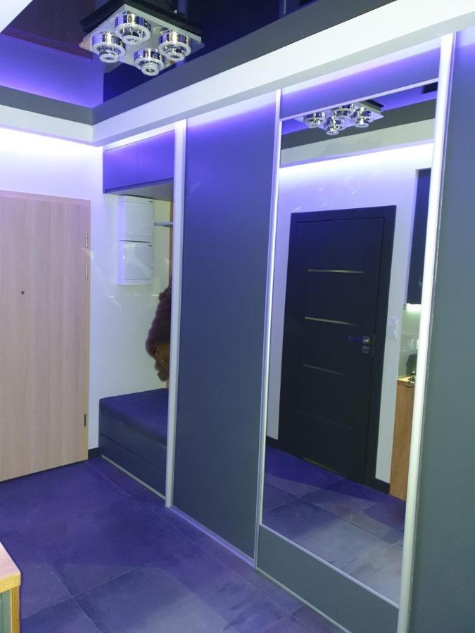 Apartament Skarbowa 1& Parking Leszno  Eksteriør bilde